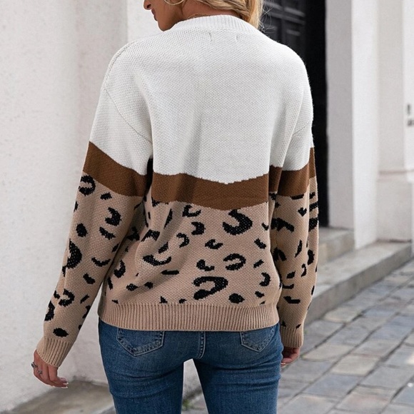 Beautiful woman sweater - Picture 2 of 8